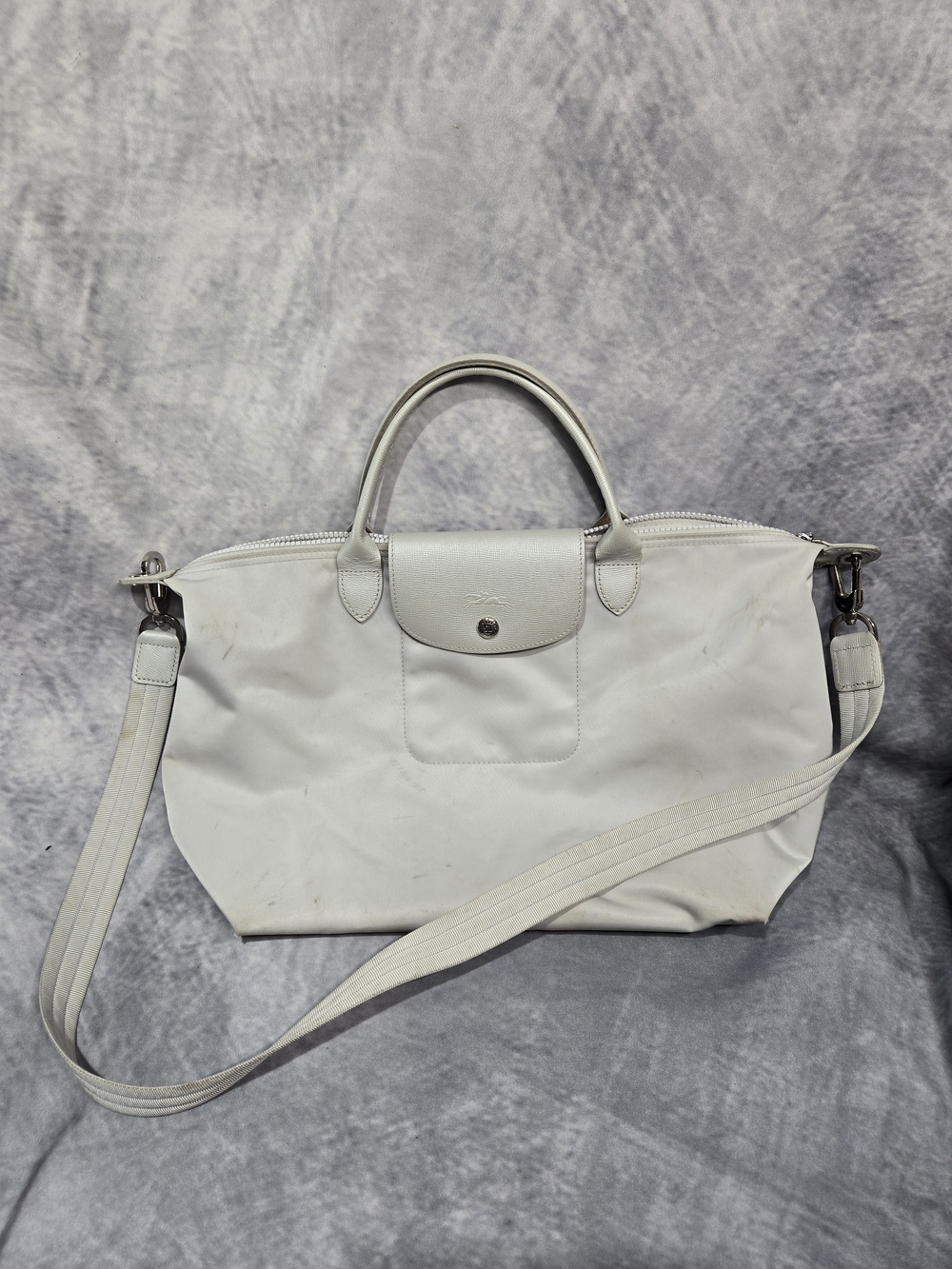 Longchamp Le Pliage Néo Medium Handbag